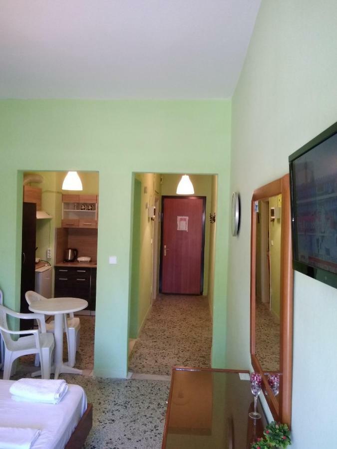 Rooms To Let Giannis Makríjalosz Kültér fotó